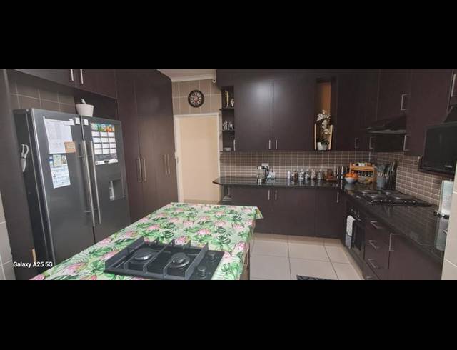3 BEDROOM HOUSE FOR SALE IN RANT EN DAL